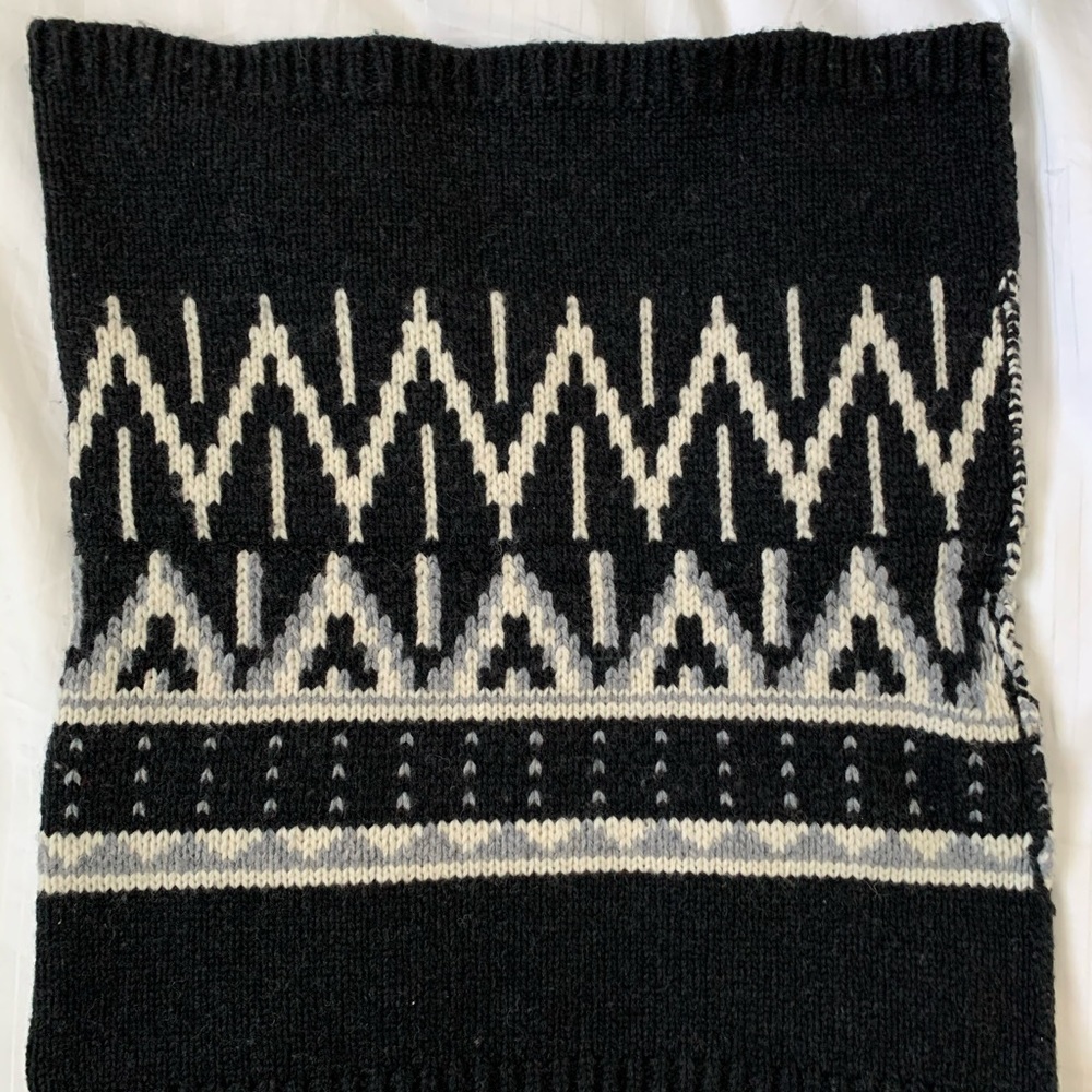 Reversible Infinity Scarf - Picture 2 of 3
